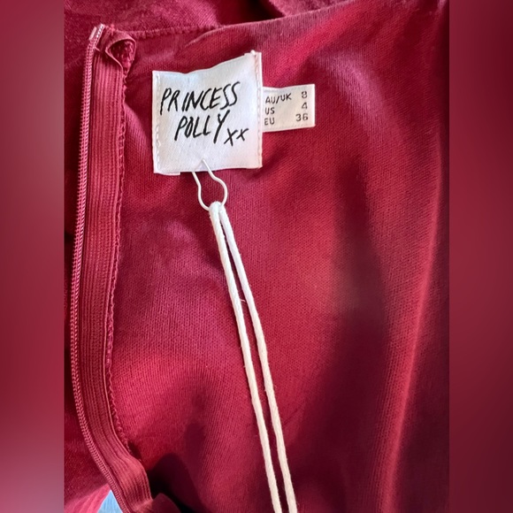 Princess Polly. New without tags. Size 4. - Picture 7 of 7